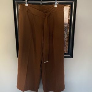 Calvin Klein cropped palazzo/gaucho loose wide leg pants